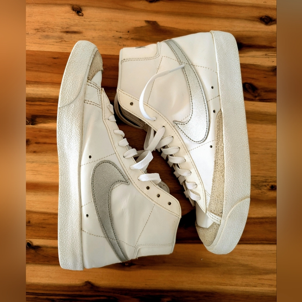Nike Mid 77 Blazer Sneakers Silver